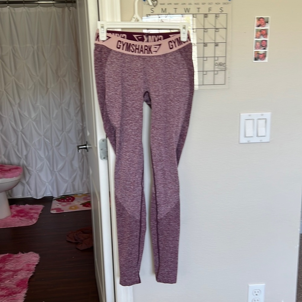 Bundle of Gymshark leggings. Size M